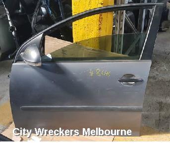 VOLKSWAGEN GOLF LEFT FRONT DOOR, GEN 5, 5DR HATCH, 06/2004 - 02/2009