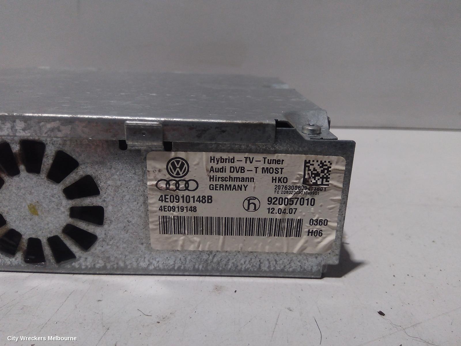 AUDI Q7 RADIO/CD/DVD/SAT/TV, TV TUNER, 4L, 09/2006 - 08/2015