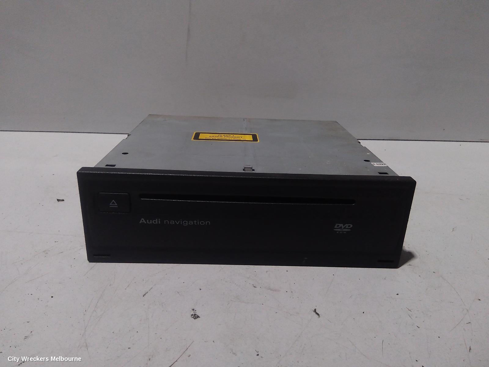 AUDI Q7 RADIO/CD/DVD/SAT/TV, DVD NAVIGATION UNIT, 4L, 09/2006 - 04/2011