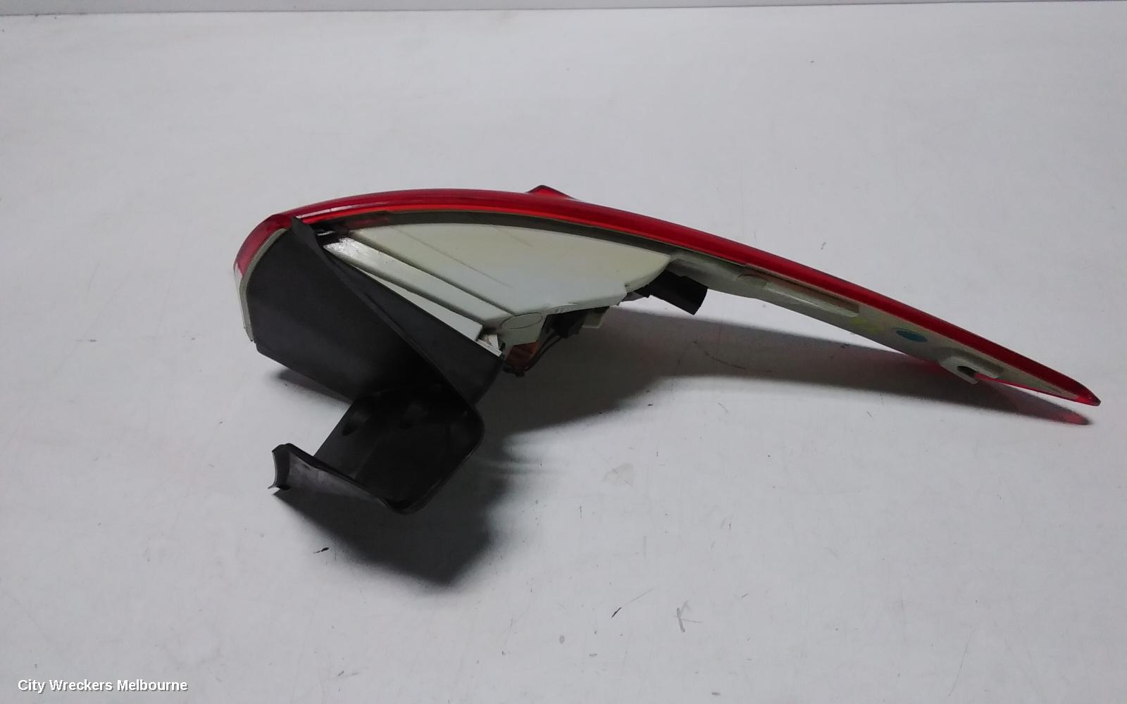 FORD KUGA LEFT TAILLIGHT, TF, IN BODY, TREND/AMBIENTE, STANDARD TYPE, 11/2012 - 09/2016