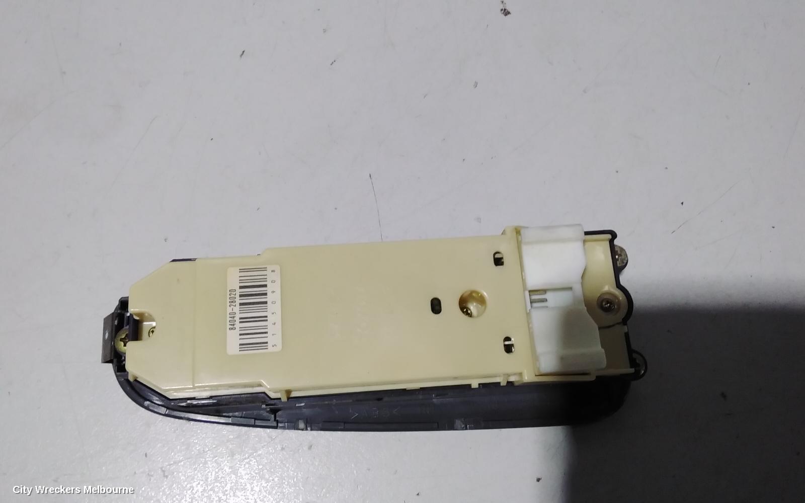 TOYOTA TARAGO PWR DR WIND SWITCH, RH FRONT (MASTER SWITCH), ACR30, 2DR, 06/2000 - 02/2006