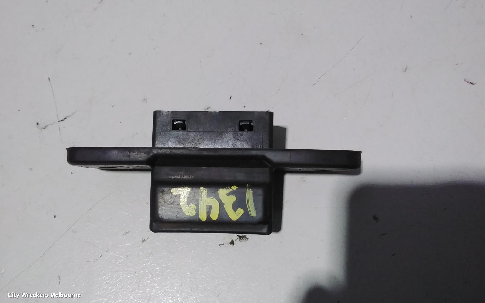 MAZDA CX5 TAILGATE HANDLE, KE, 02/2012 - 12/2016