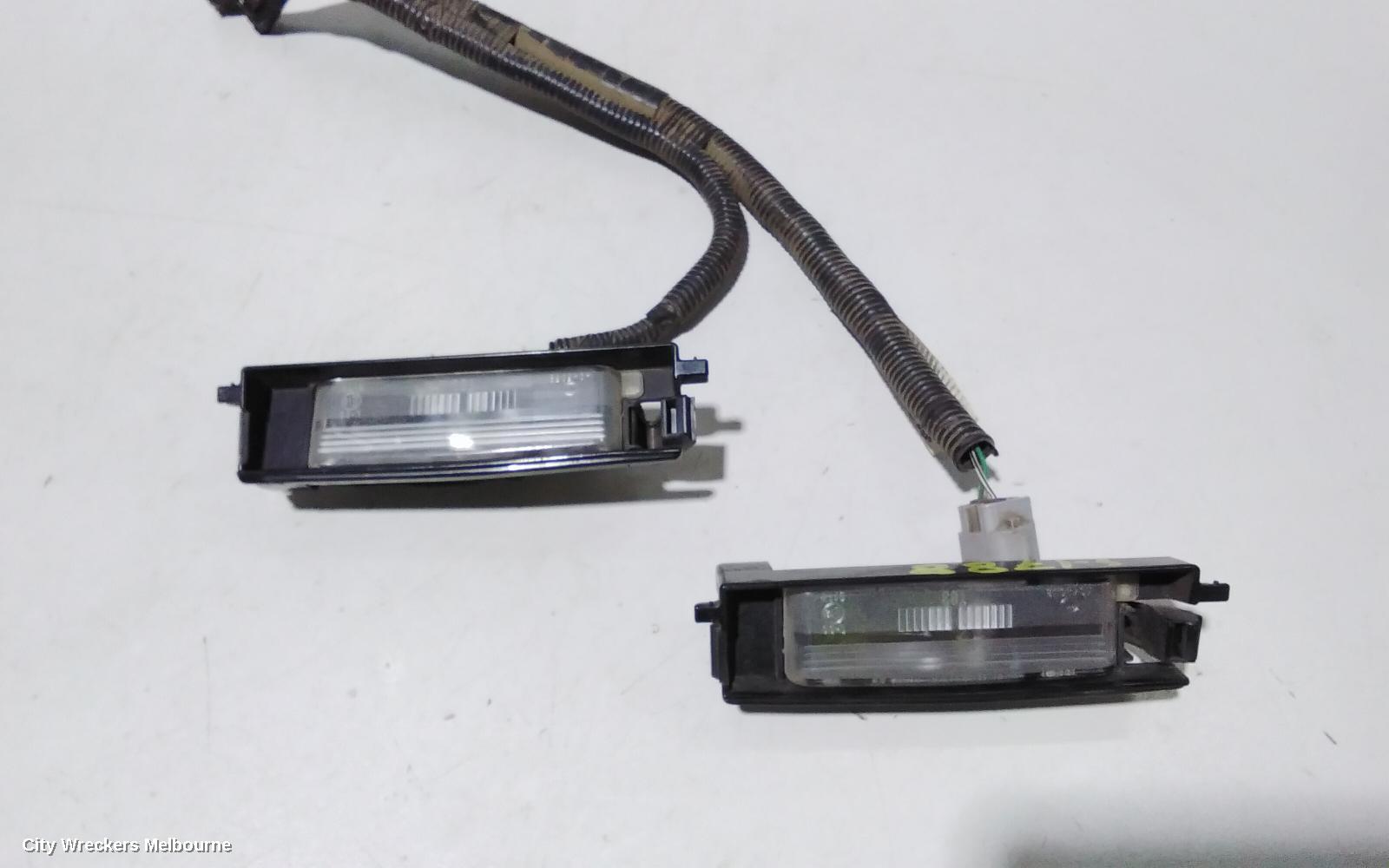 TOYOTA COROLLA, ZRE182R 10/2012 - 06/2018, NUMBER PLATE LIGHT: 82453