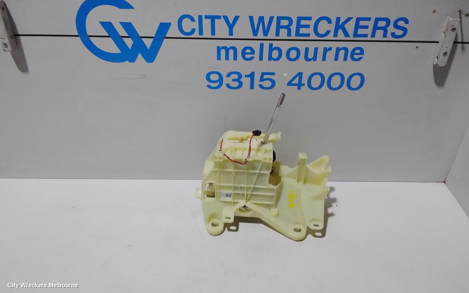 MITSUBISHI ASX GEAR STICK/SHIFTER, AUTO T/M, 2.0, PETROL, 2WD, SQUARE SHIFTER TYPE, XE, 07/2017 ONWARDS