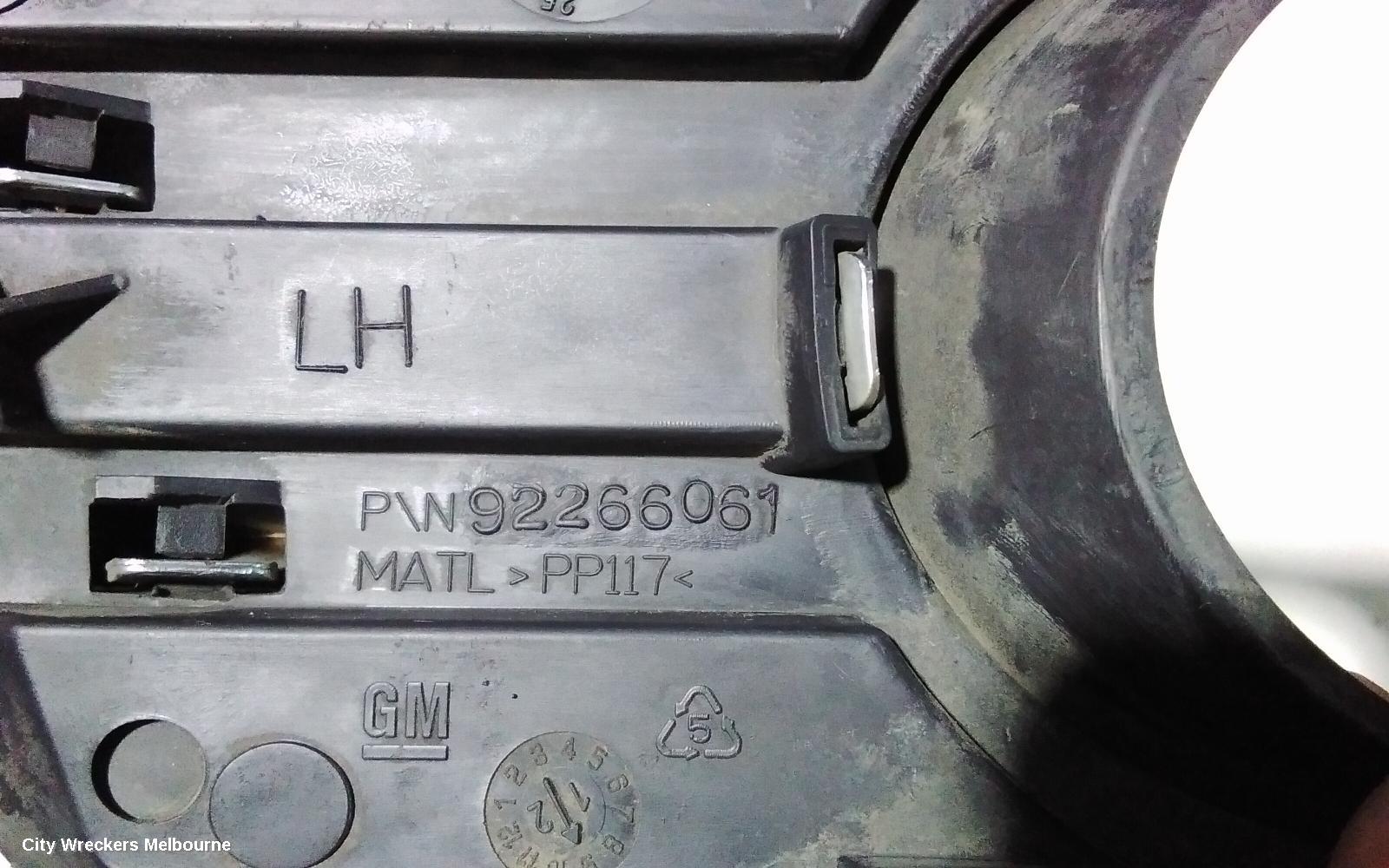HOLDEN COMMODORE LEFT INDICATOR/FOG/SIDE, BUMPER FOGLAMP, VE, 09/2010 - 04/2013