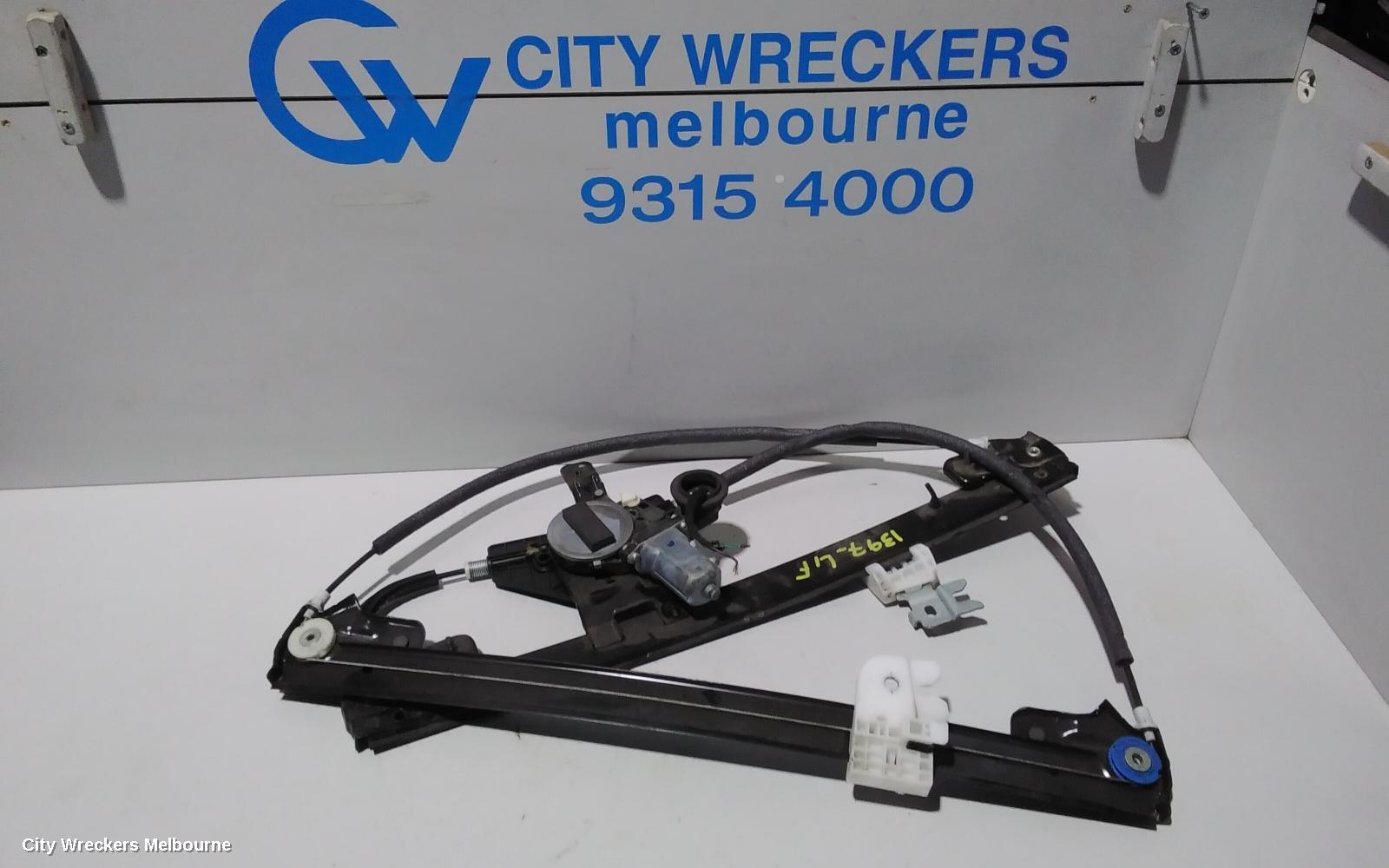 NISSAN PATHFINDER LEFT FRONT WINDOW REG/MOTOR, R52, 06/2013 - 04/2021
