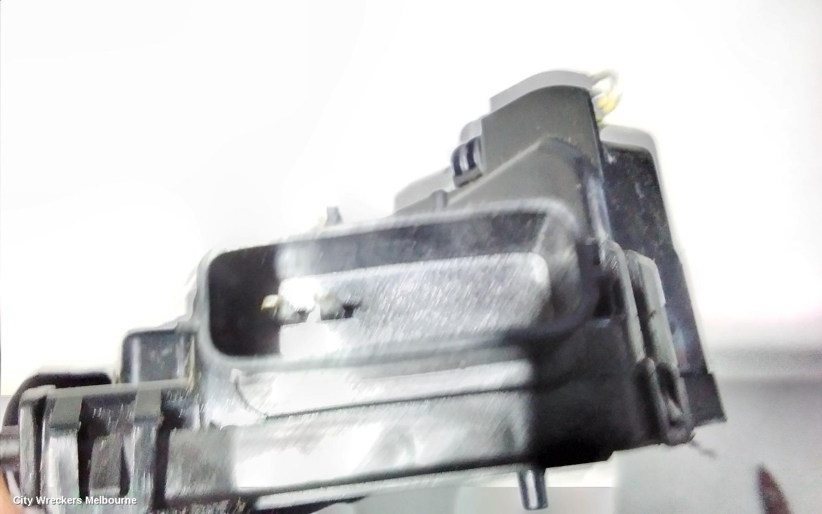 NISSAN PATHFINDER DOOR/BOOT/GATE LOCK, LEFT REAR DOOR LOCK, R52, 10/2013 - 04/2021
