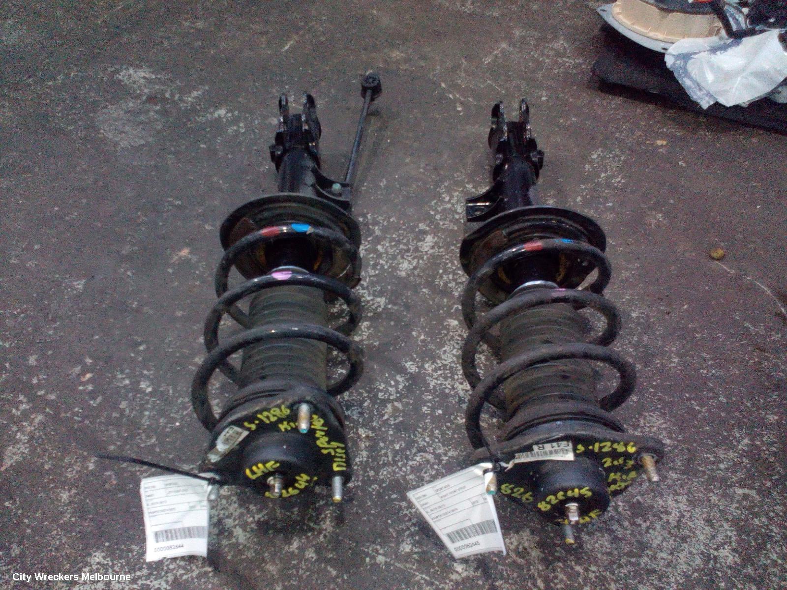 KIA SPORTAGE RIGHT FRONT STRUT, SL, 05/2010 - 05/2013