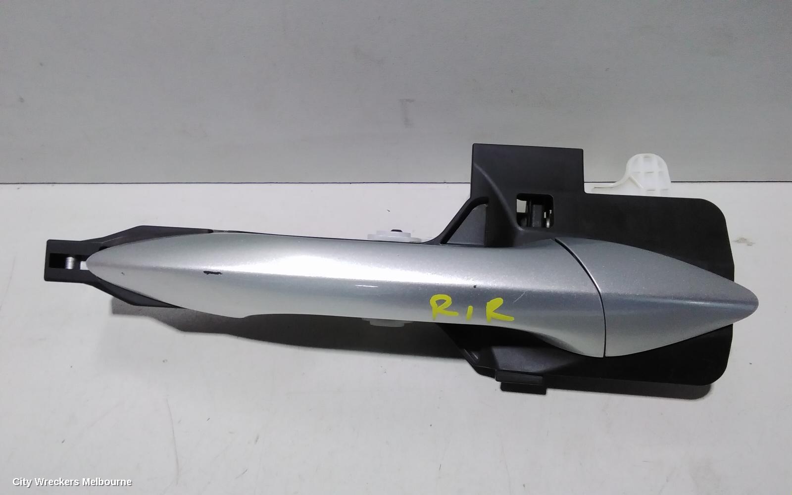 HYUNDAI I30 DOOR HANDLE, OUTER, RH REAR, NON KEYLESS ENTRY TYPE, GD (CZECH-VIN TMAD), 12/2012 - 02/2017