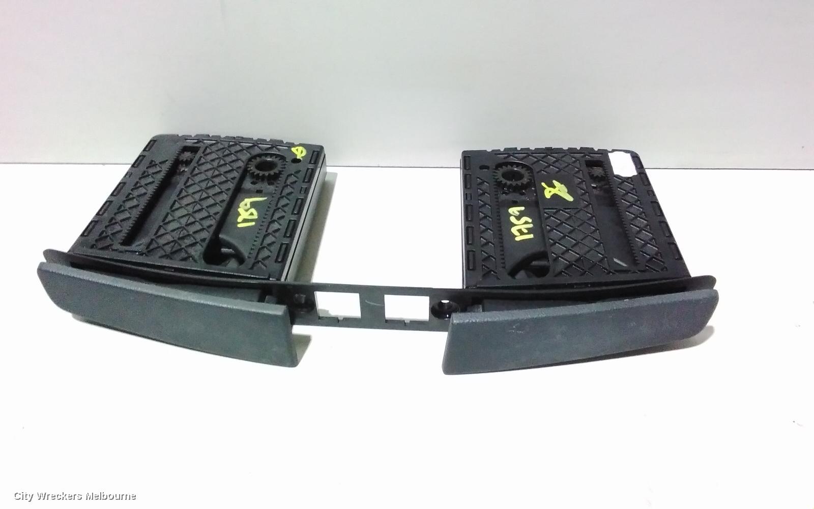 PEUGEOT 508, 07/2011 - 12/2017, CENTER CUP HOLDER   : 82713