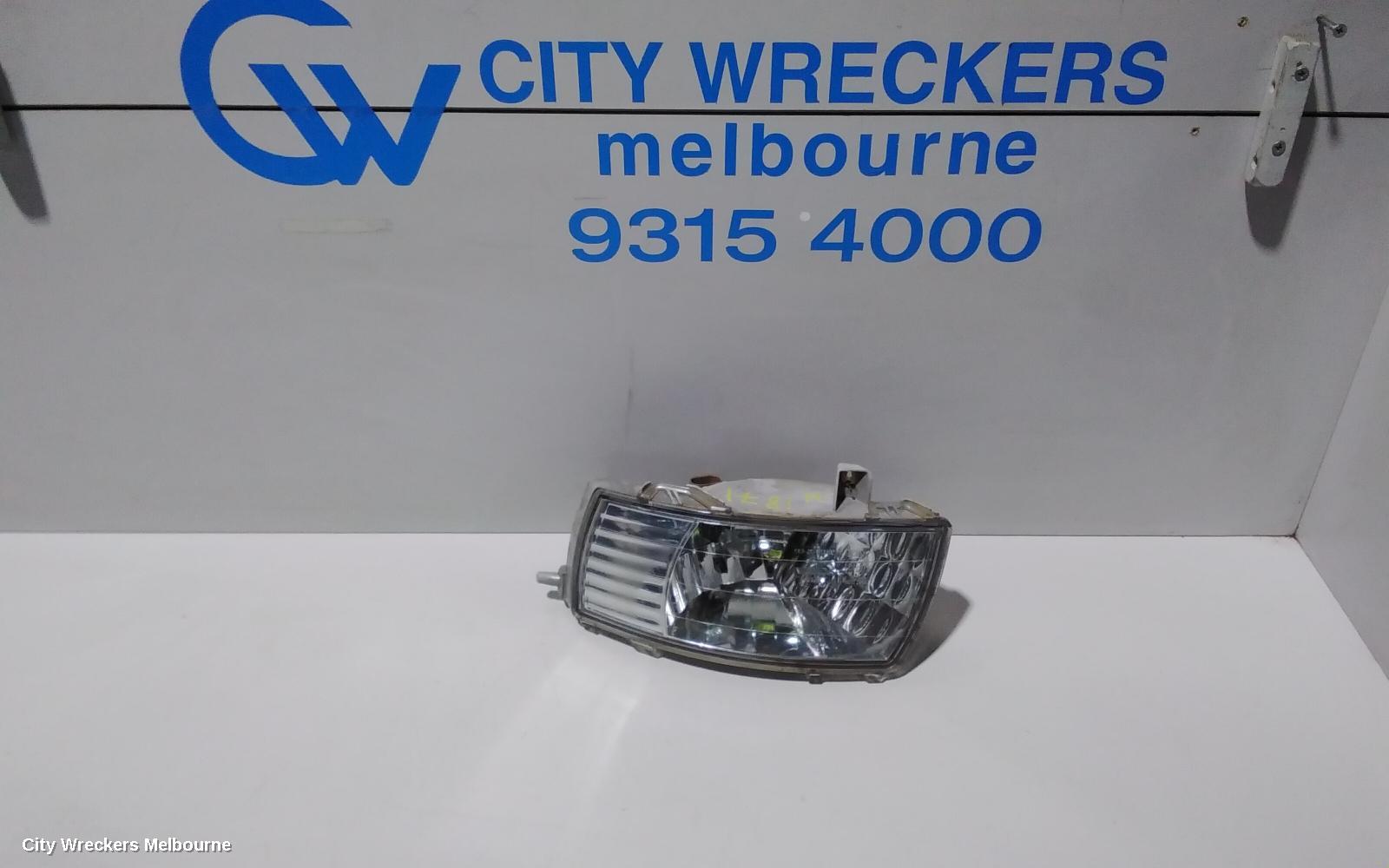 TOYOTA ESTIMA LEFT INDICATOR/FOG/SIDE, XR50, 05-19