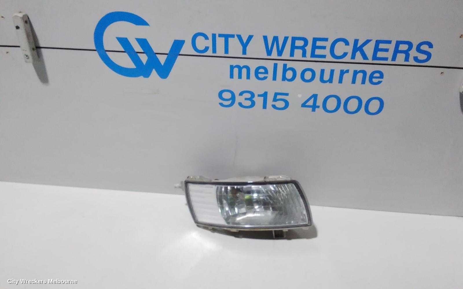 TOYOTA ESTIMA RIGHT INDICATOR/FOG/SIDE, XR50, 05-19