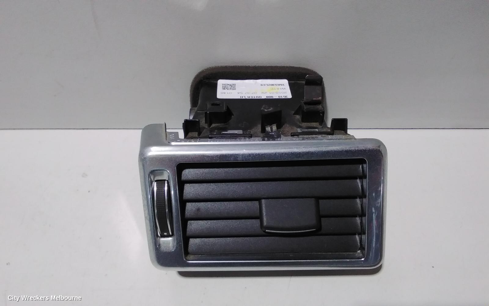 LAND ROVER DISCOVERY SPORT, L550, 01/2015 ONWARDS, LH AIRVENT: 82744