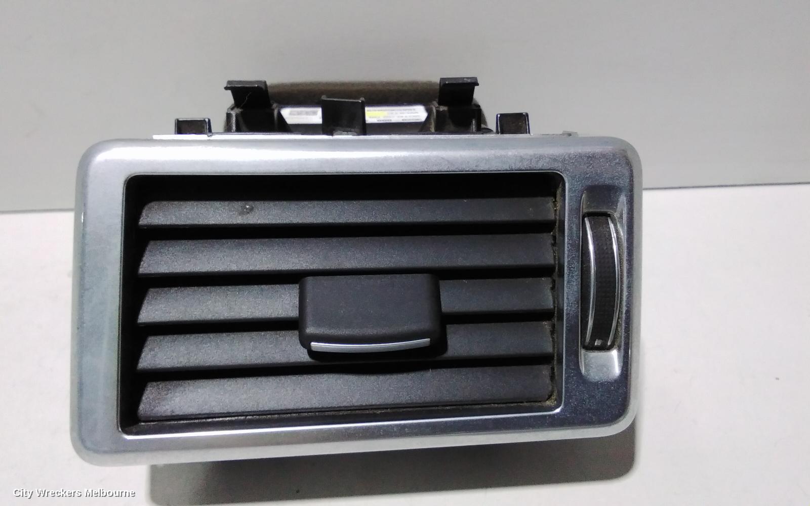 LAND ROVER DISCOVERY SPORT, L550, 01/2015 ONWARDS, RH AIRVENT: 82745