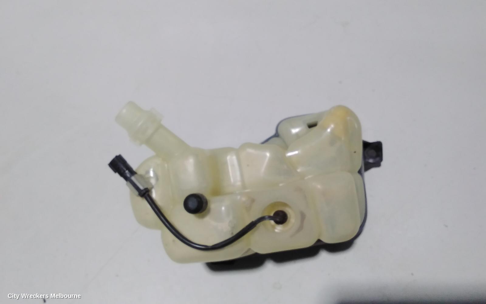 LAND ROVER DISCOVERY SPORT OVERFLOW BOTTLE, L550, 01/2015 ONWARDS