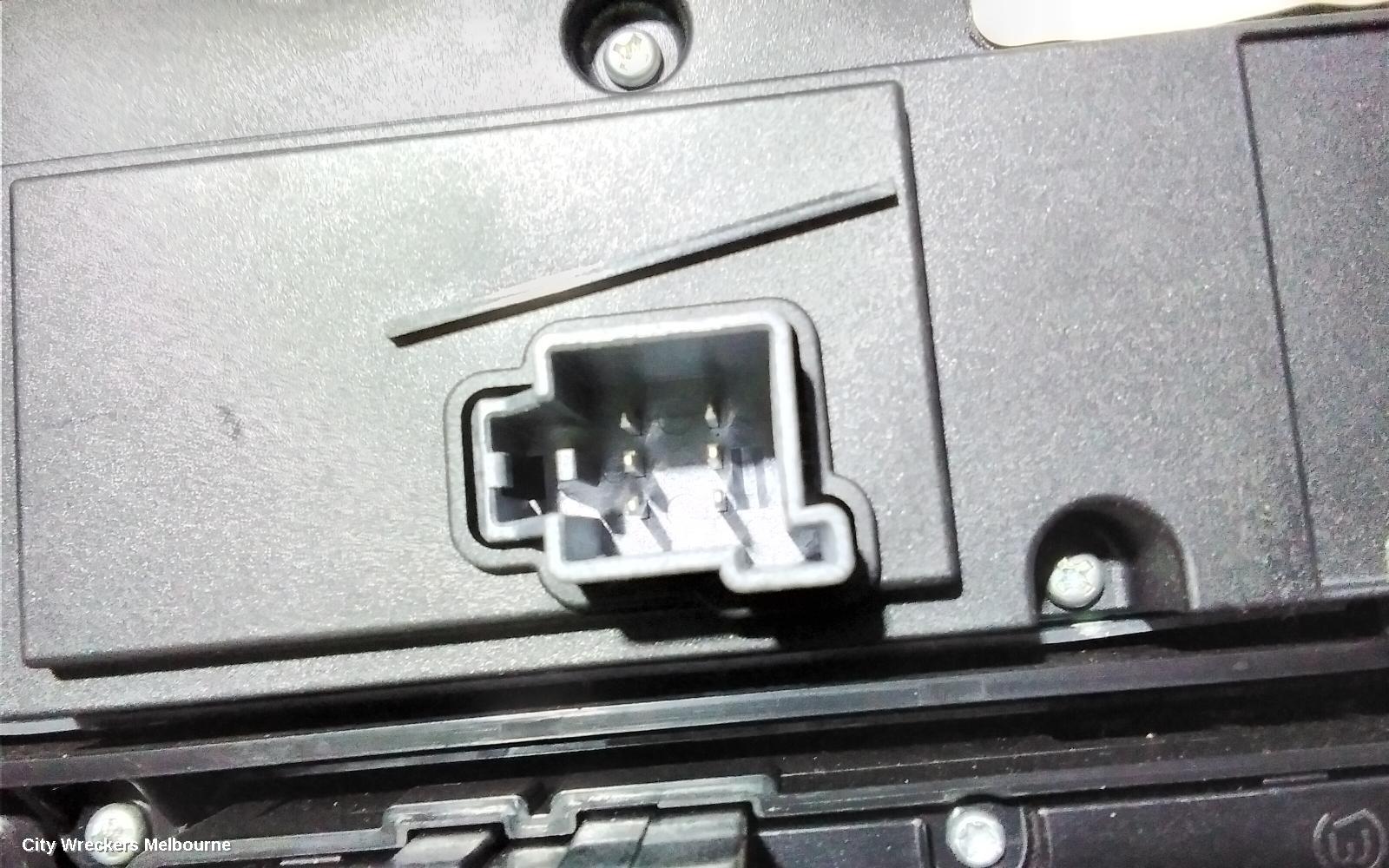 LAND ROVER DISCOVERY SPORT HEATER/AC CONTROLS, CLIMATE CONTROL TYPE, L550, 01/2015 ONWARDS