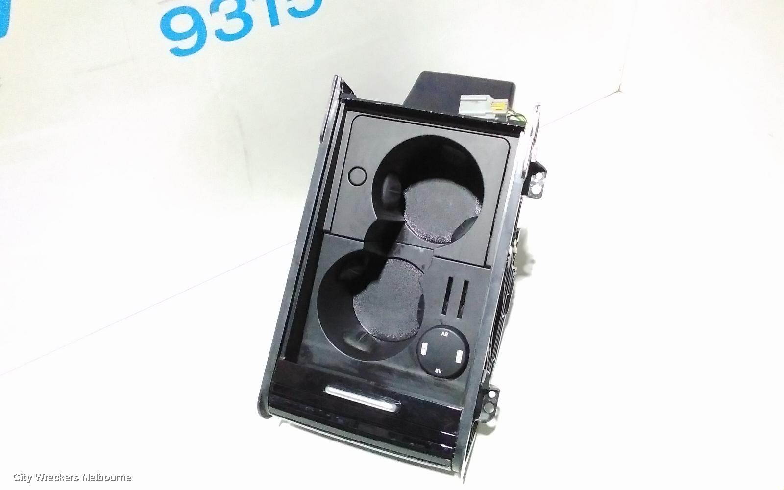 LAND ROVER DISCOVERY SPORT, L550, 01/2015 ONWARDS, CUP HOLDER: 82765