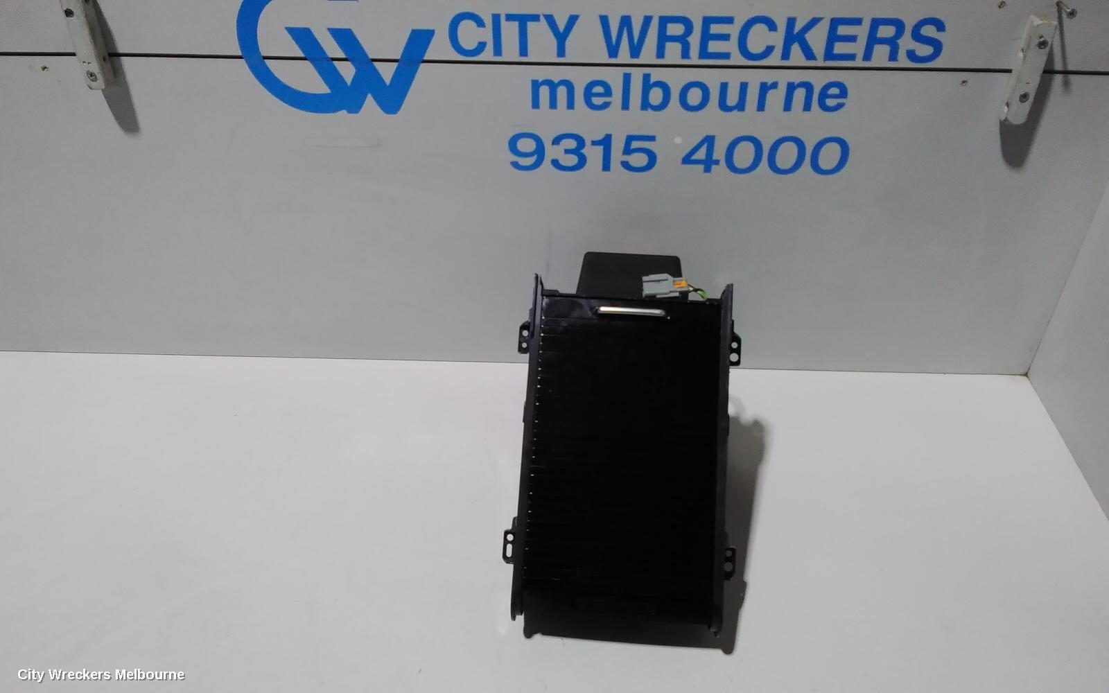 LAND ROVER DISCOVERY SPORT, L550, 01/2015 ONWARDS, CUP HOLDER: 82765