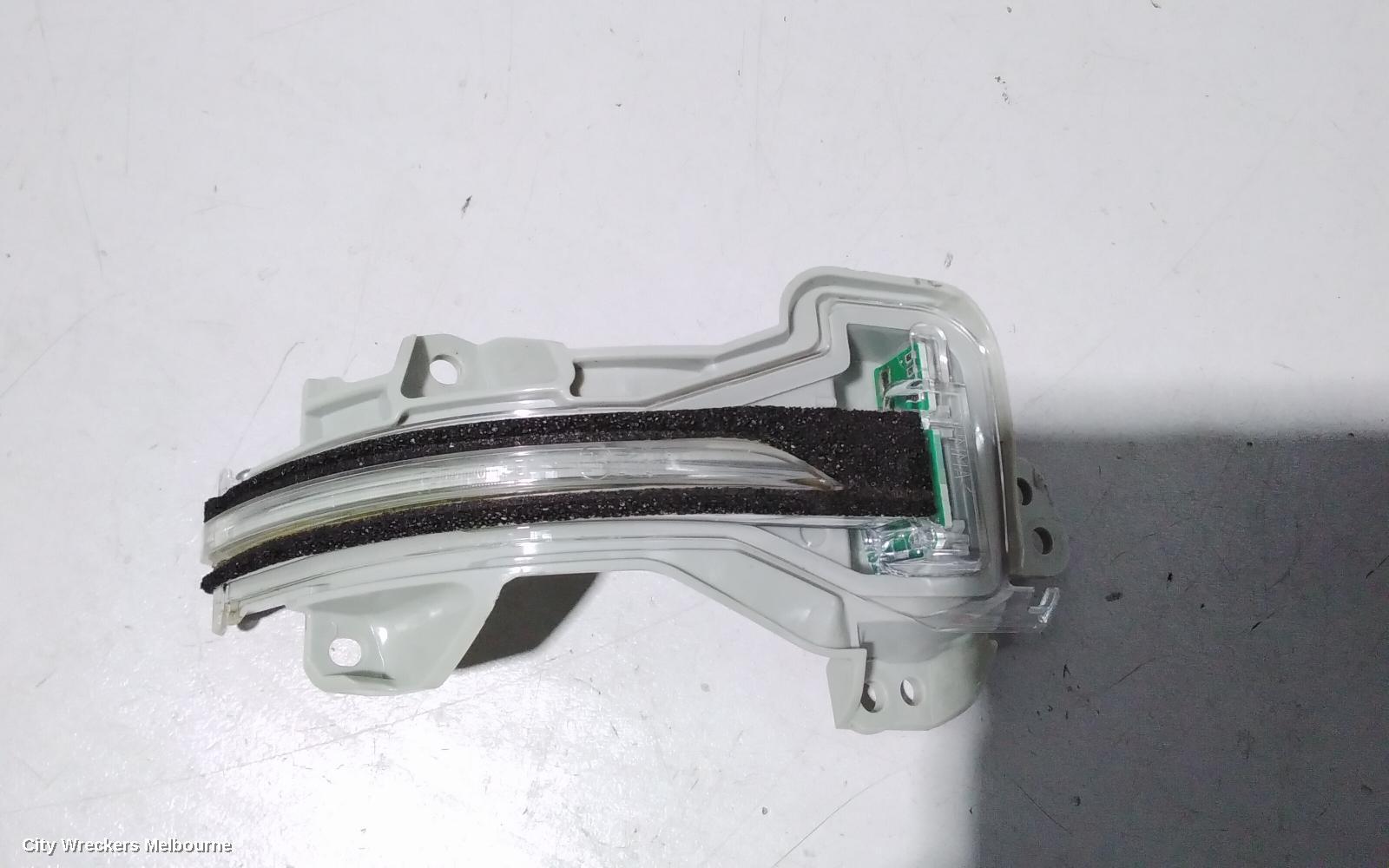 HONDA CRV RIGHT DOOR MIRROR, RW, POWER FOLDING, HEATED, NON CAMERA TYPE, 05/2017 - 08/2023