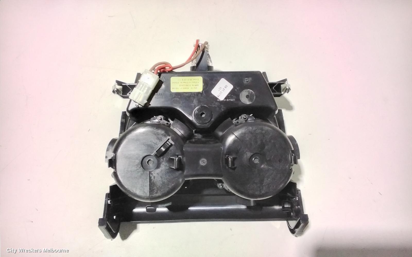BMW X1, F48, 08/2015 - 06/2022, CUP HOLDER: 82781