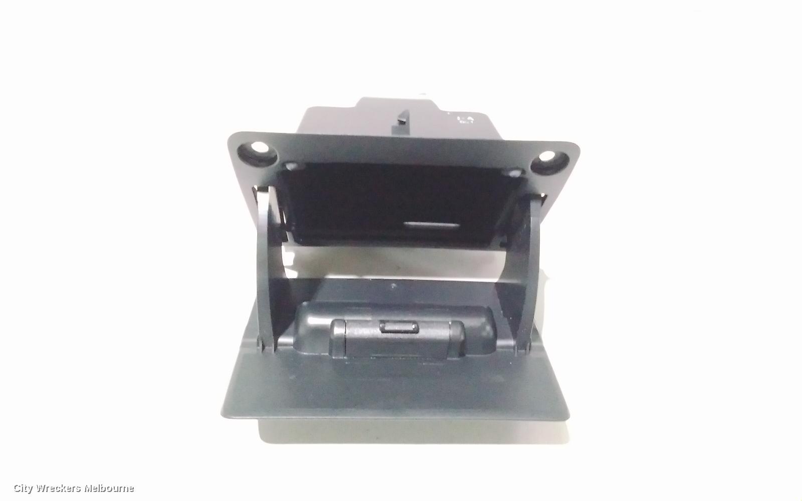 BMW X1 GLOVE BOX, F48, 08/2015 - 06/2022