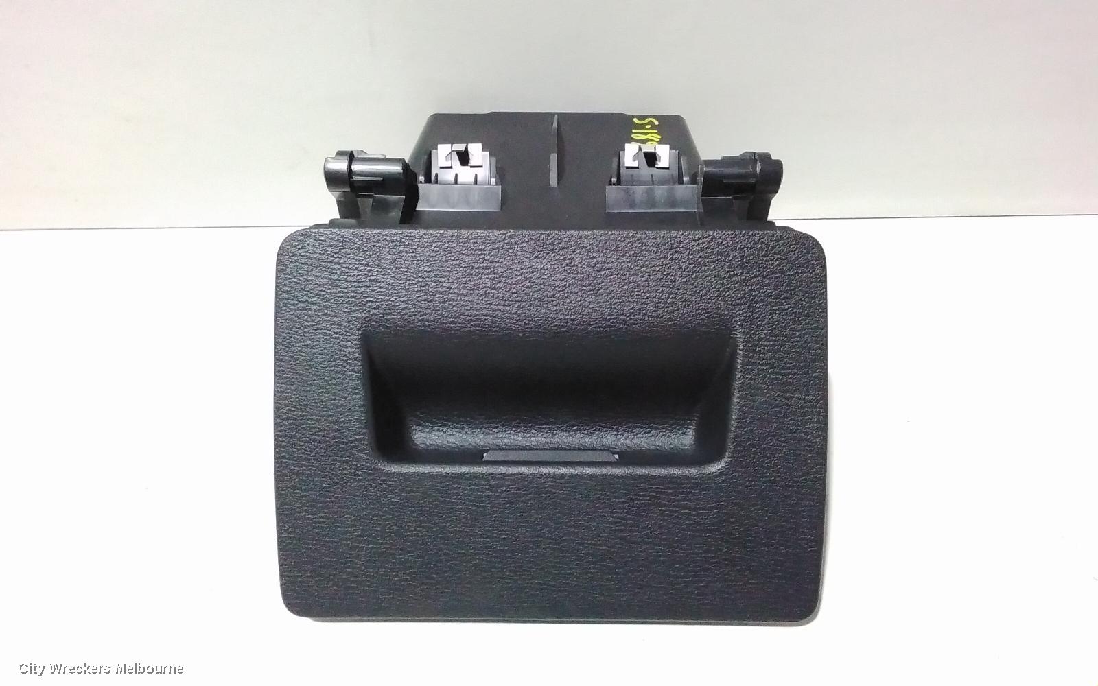 BMW X1 GLOVE BOX, F48, 08/2015 - 06/2022