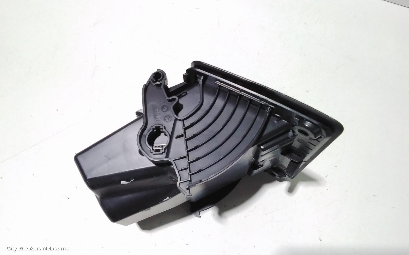 BMW X1 GLOVE BOX, F48, 08/2015 - 06/2022