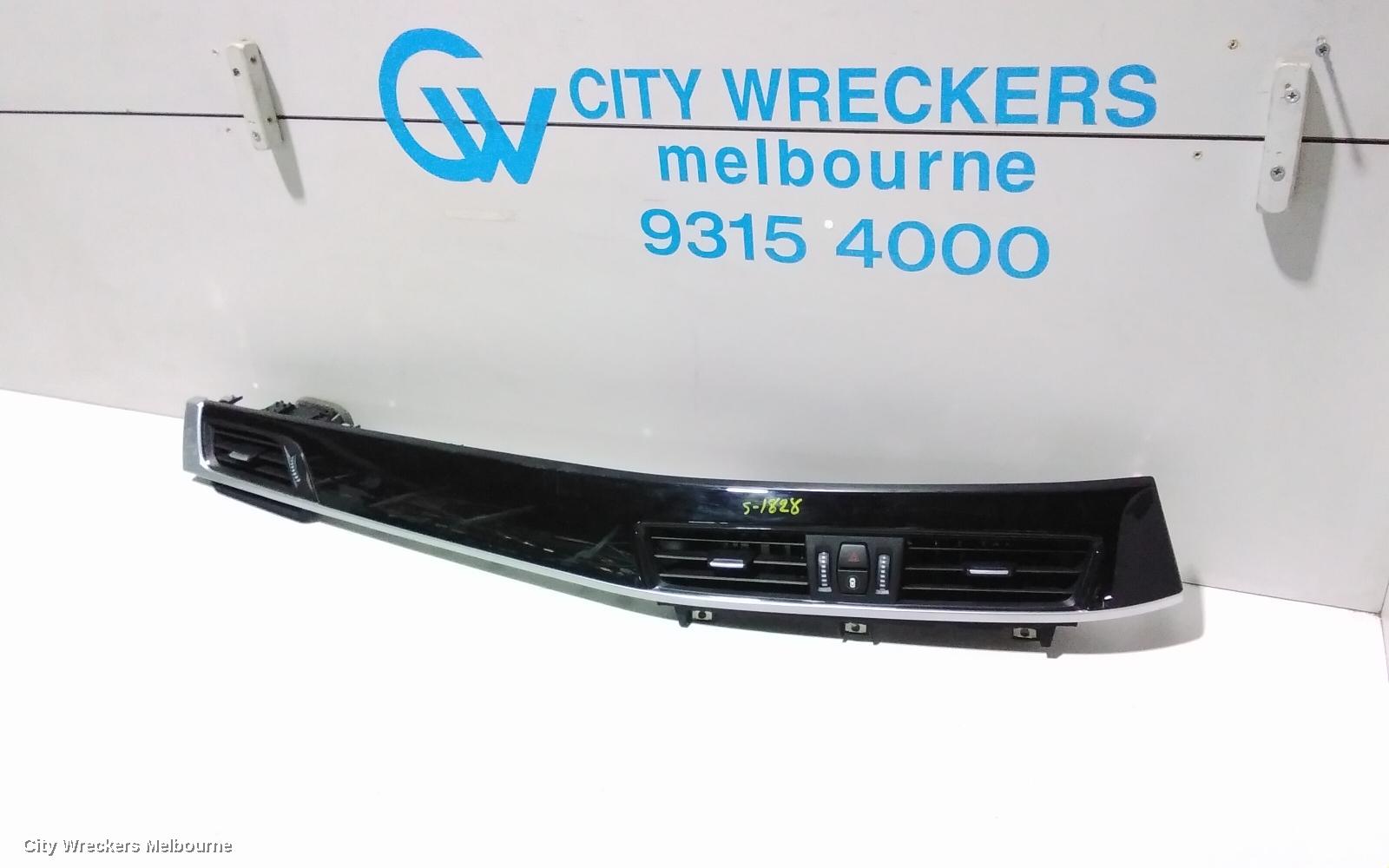BMW X1, F48, 08/2015 - 06/2022, CENTER AIRVENT WITH TRIM: 82785