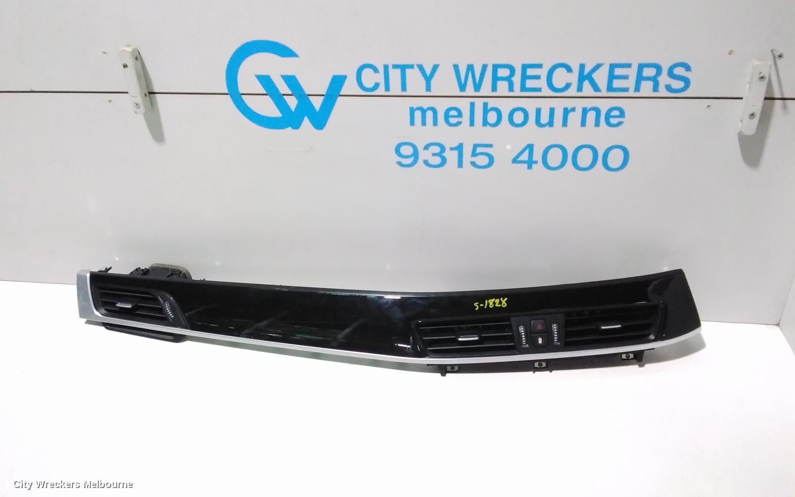 BMW X1, F48, 08/2015 - 06/2022, CENTER AIRVENT WITH TRIM: 82785