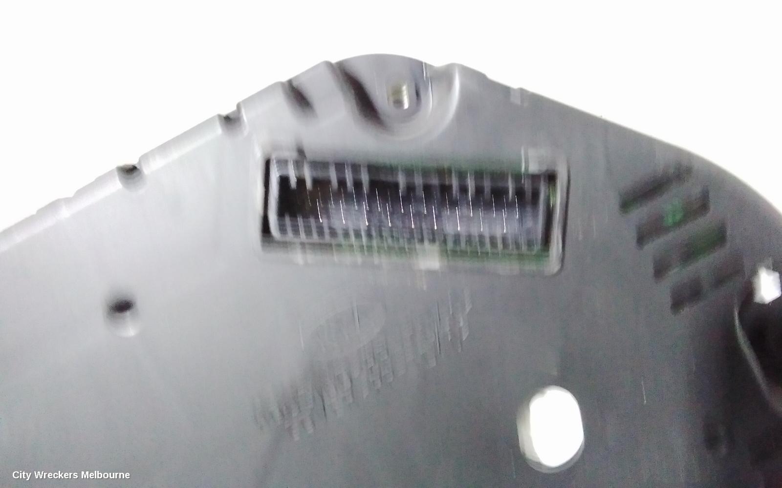 KIA SORENTO INSTRUMENT CLUSTER, PETROL, SI/SPORT, UM, 09/2017 - 01/2020