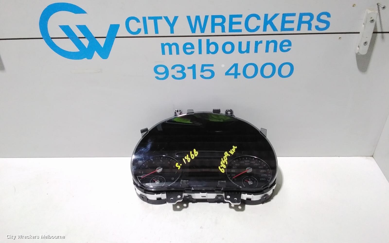KIA SORENTO INSTRUMENT CLUSTER, PETROL, SI/SPORT, UM, 09/2017 - 01/2020