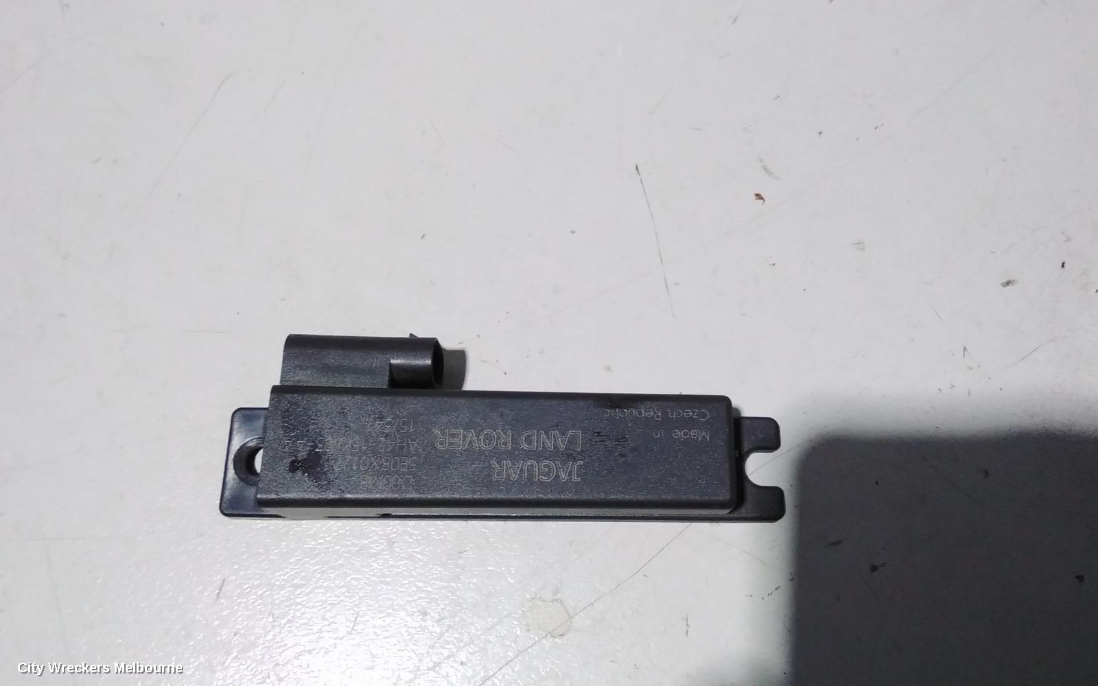 LAND ROVER DISCOVERY SPORT ANTENNA, L550, 01/2015 ONWARDS