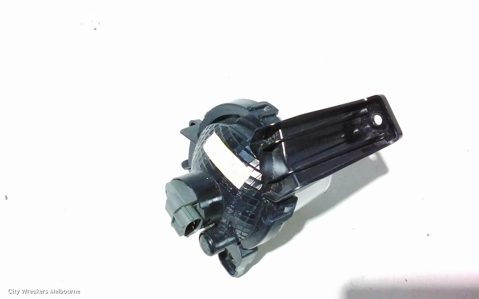KIA RIO LEFT INDICATOR/FOG/SIDE, BUMPER FOGLAMP, YB, PROJECTOR TYPE, 12/2016 ONWARDS