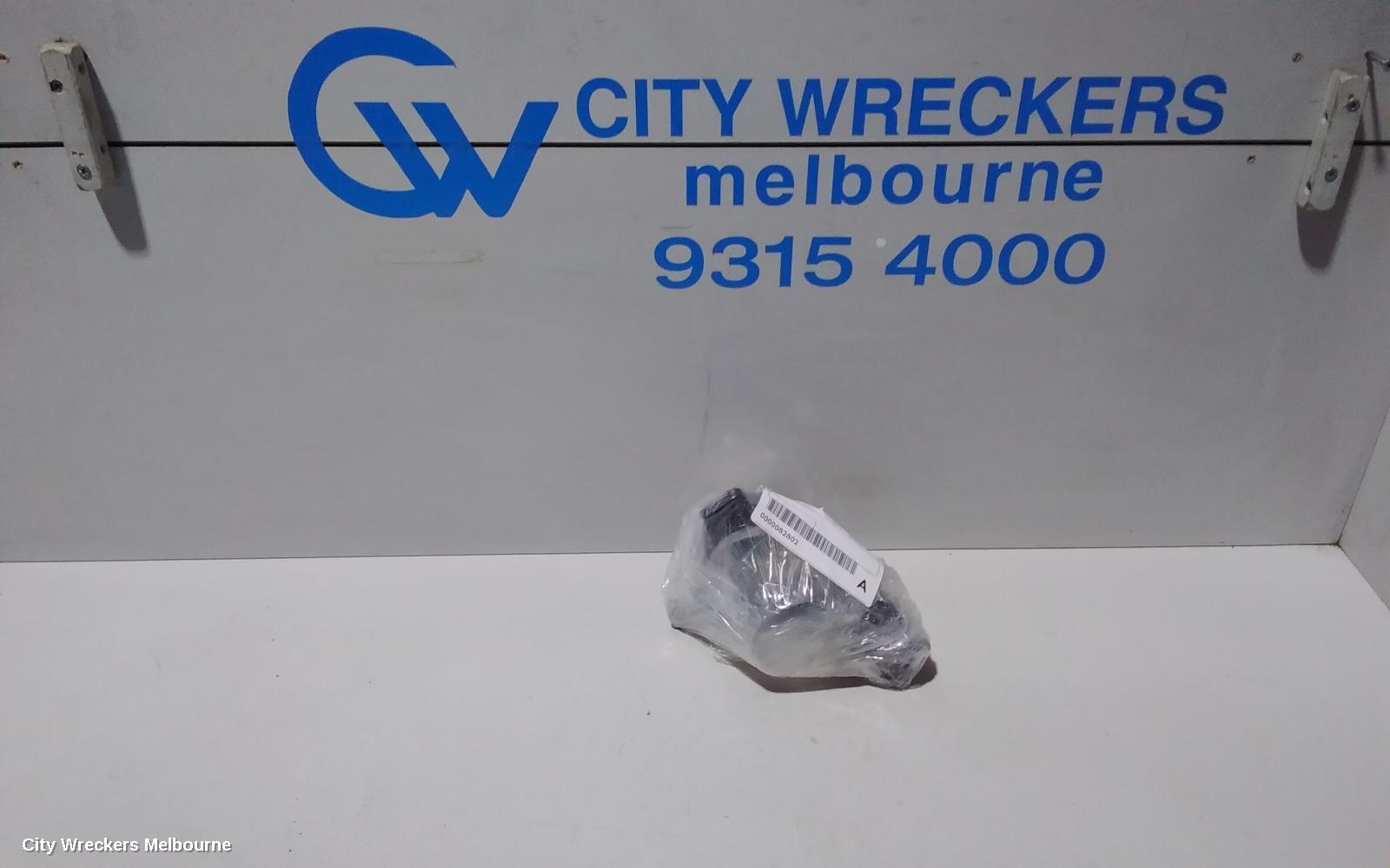 KIA RIO RIGHT INDICATOR/FOG/SIDE, BUMPER FOGLAMP, YB, PROJECTOR TYPE, 12/2016 ONWARDS