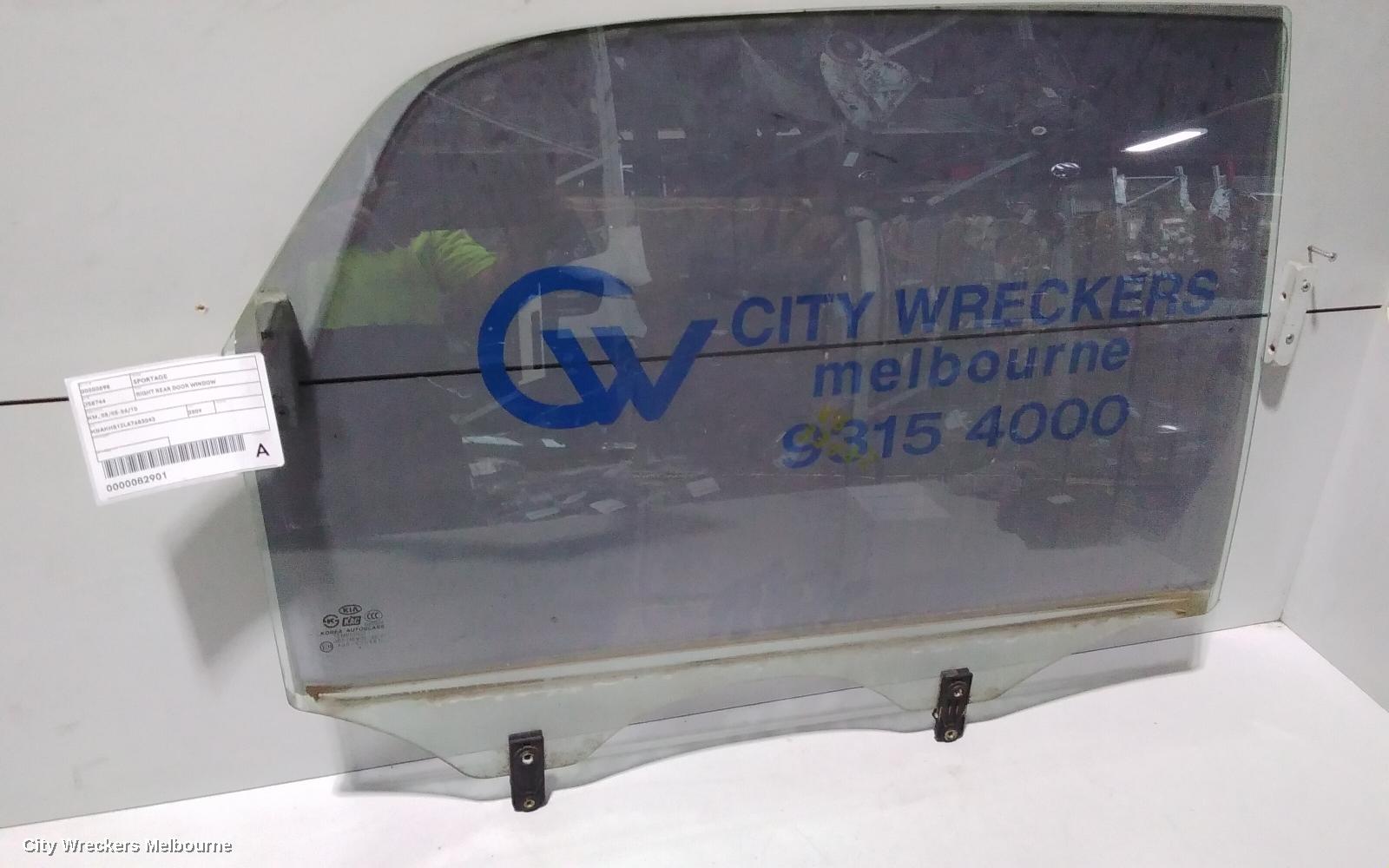 KIA SPORTAGE RIGHT REAR DOOR WINDOW, KM, 05/2005 - 06/2010