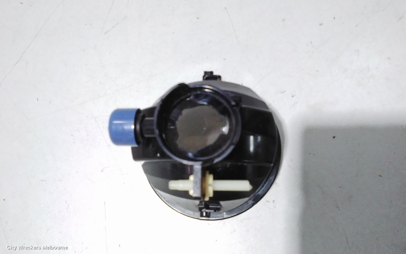 SUBARU OUTBACK RIGHT INDICATOR/FOG/SIDE, BUMPER FOGLAMP, 6TH GEN, SINGLE BULB TYPE, 08/2014 - 12/2020