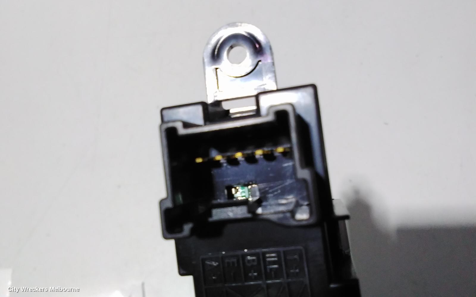 HYUNDAI ILOAD/IMAX CLOCK, TQ, 11/2007 - 03/2021