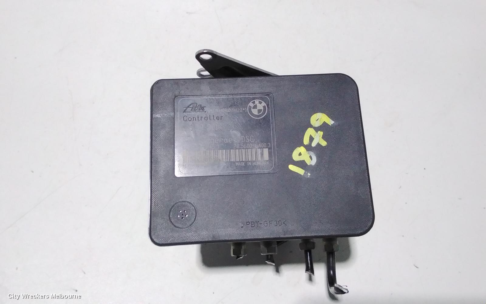 BMW 3 SERIES ABS PUMP/MODULATOR, E90, SEDAN, ON MODULE P/N 34512460468, 03/2005 - 01/2012
