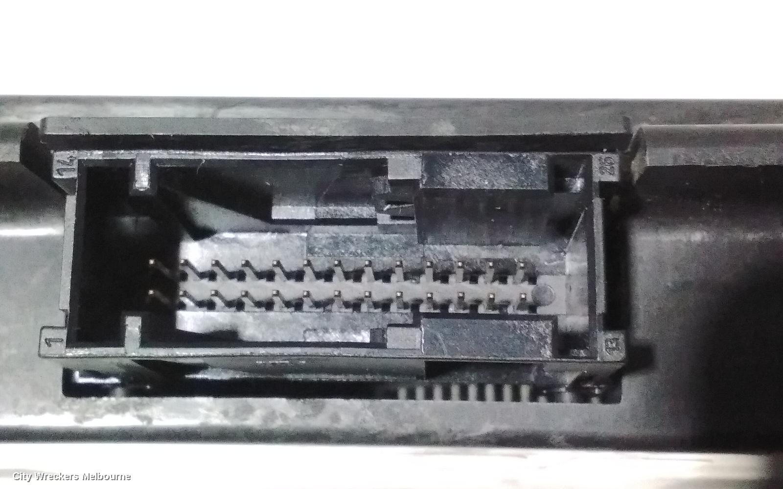 BMW 3 SERIES ECU, FOOTWELL MODULE, E90-E93, 03/2005 - 09/2013