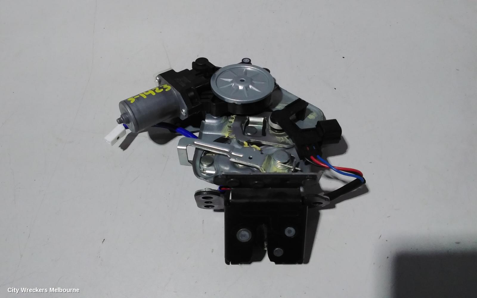 MAZDA CX9 TAILGATE REGULATOR, TC, 07/2016 ONWARDS
