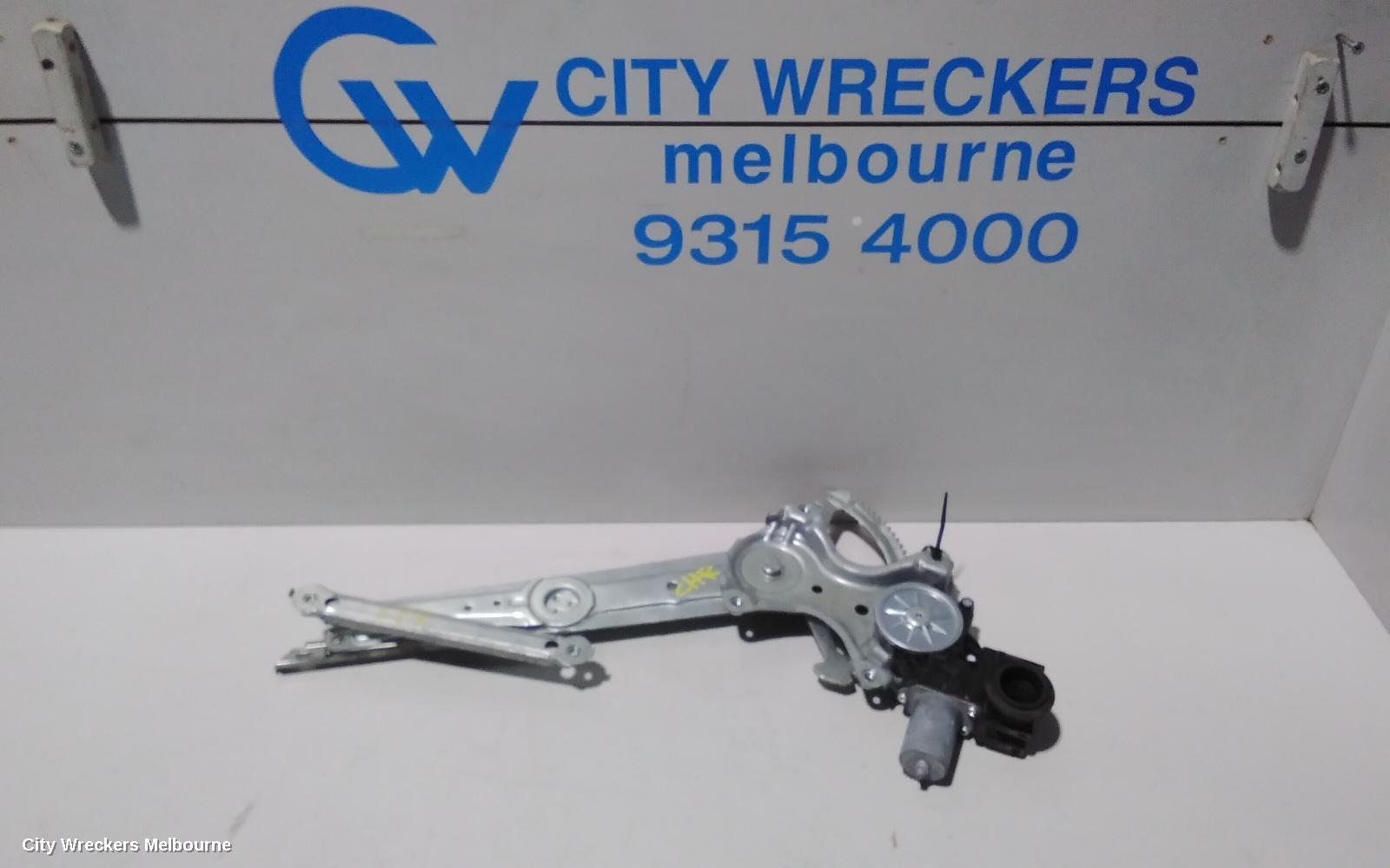 TOYOTA C-HR RIGHT FRONT WINDOW REG/MOTOR, DOOR REG ASSY (REG AND MOTOR), GEN 1, 12/2016 ONWARDS