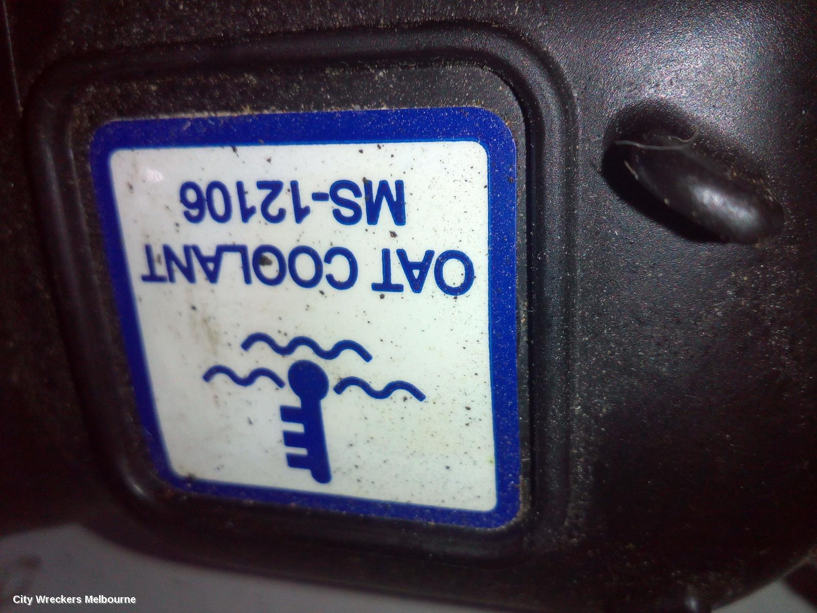 JEEP GRANDCHEROKEE OVERFLOW BOTTLE, WK, PETROL, 10/2010 ONWARDS