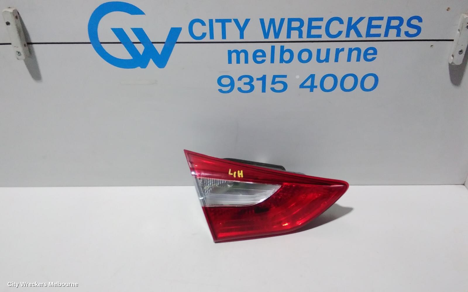 HYUNDAI I30 REAR GARNISH, TAILGATE LAMP (LH SIDE), GD, 3DR/5DR HATCH, 03/2012 - 02/2017