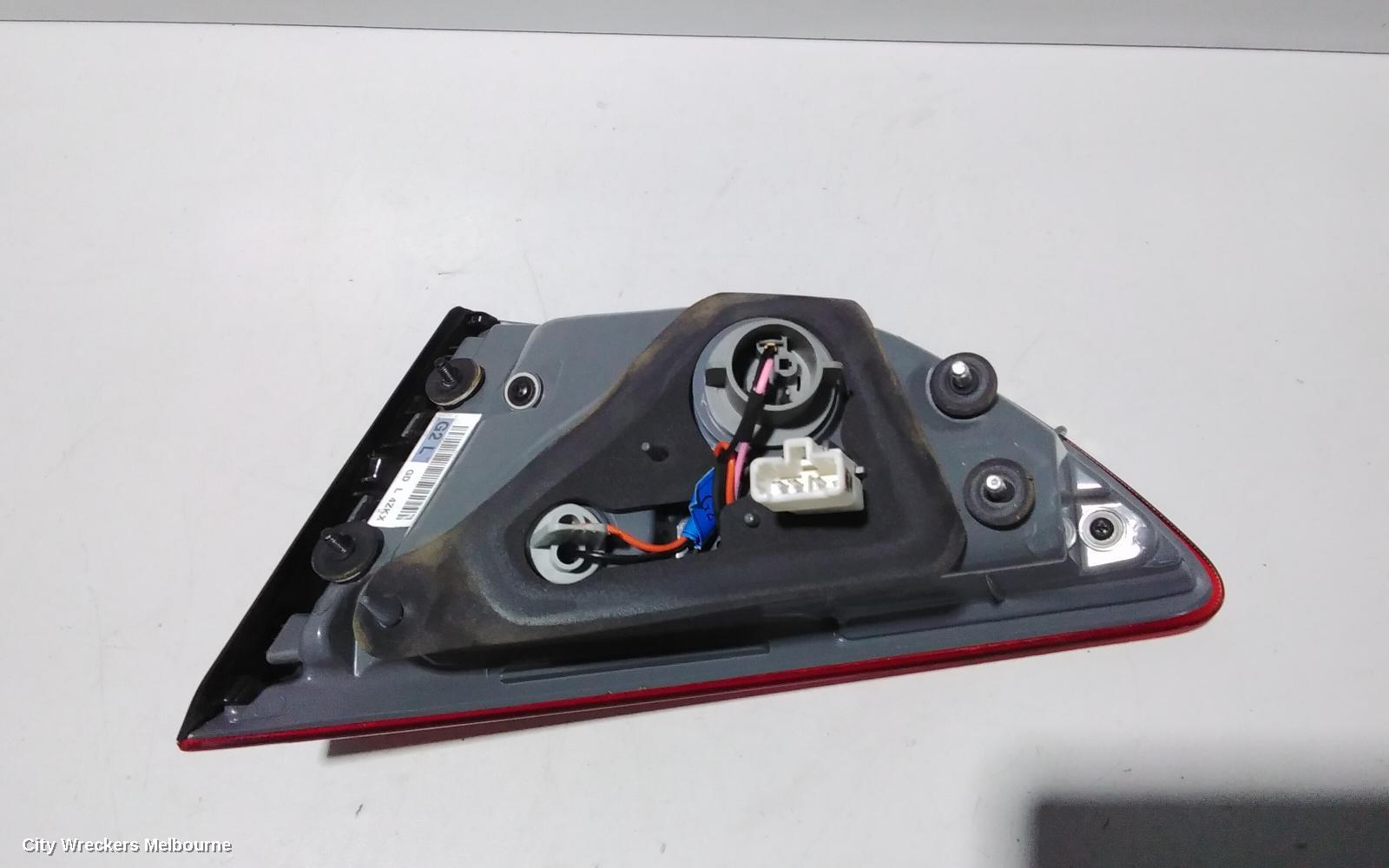 HYUNDAI I30 REAR GARNISH, TAILGATE LAMP (LH SIDE), GD, 3DR/5DR HATCH, 03/2012 - 02/2017