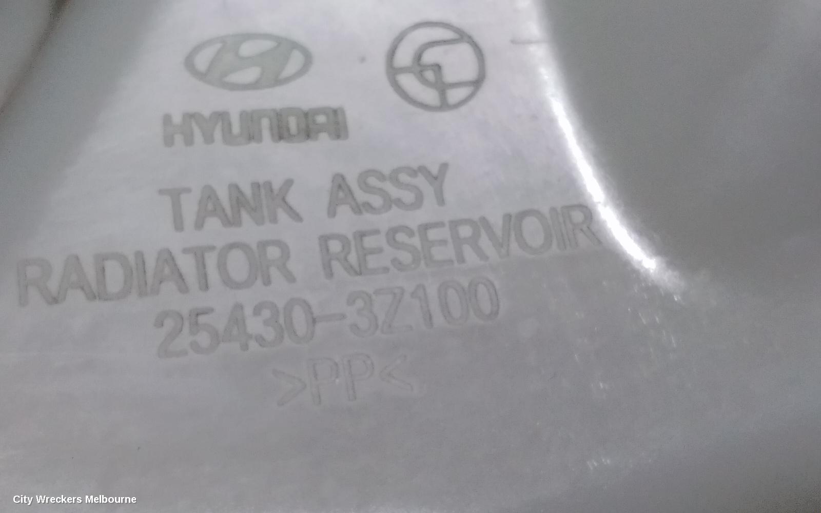 HYUNDAI I40 OVERFLOW BOTTLE, VF, 09/2011 - 12/2019