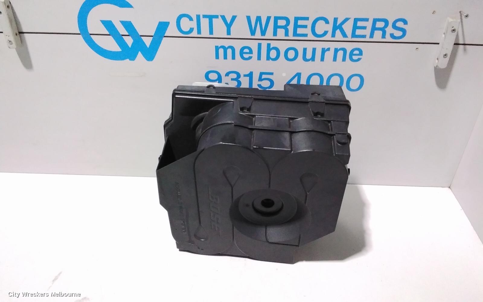 HYUNDAI I40, VF, 09/2011 - 12/2019, SUBWOOFER BOSE : 83247