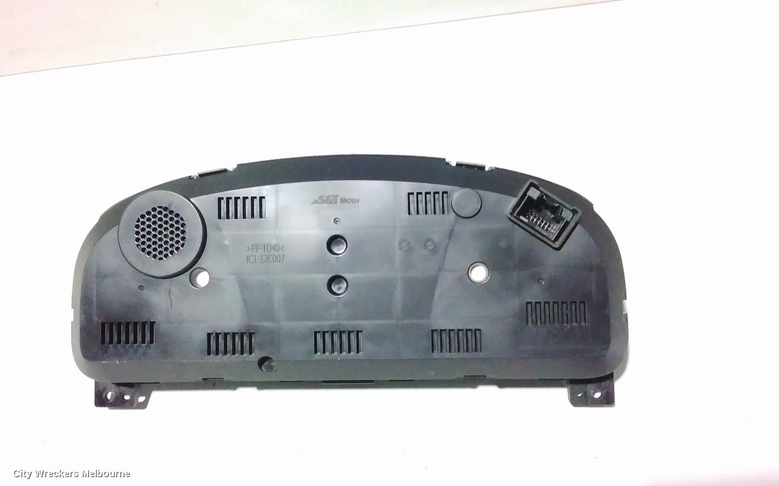 HOLDEN CAPTIVA INSTRUMENT CLUSTER, INSTRUMENT CLUSTER, PETROL, 3.0, CG, 12/2013 - 06/2018