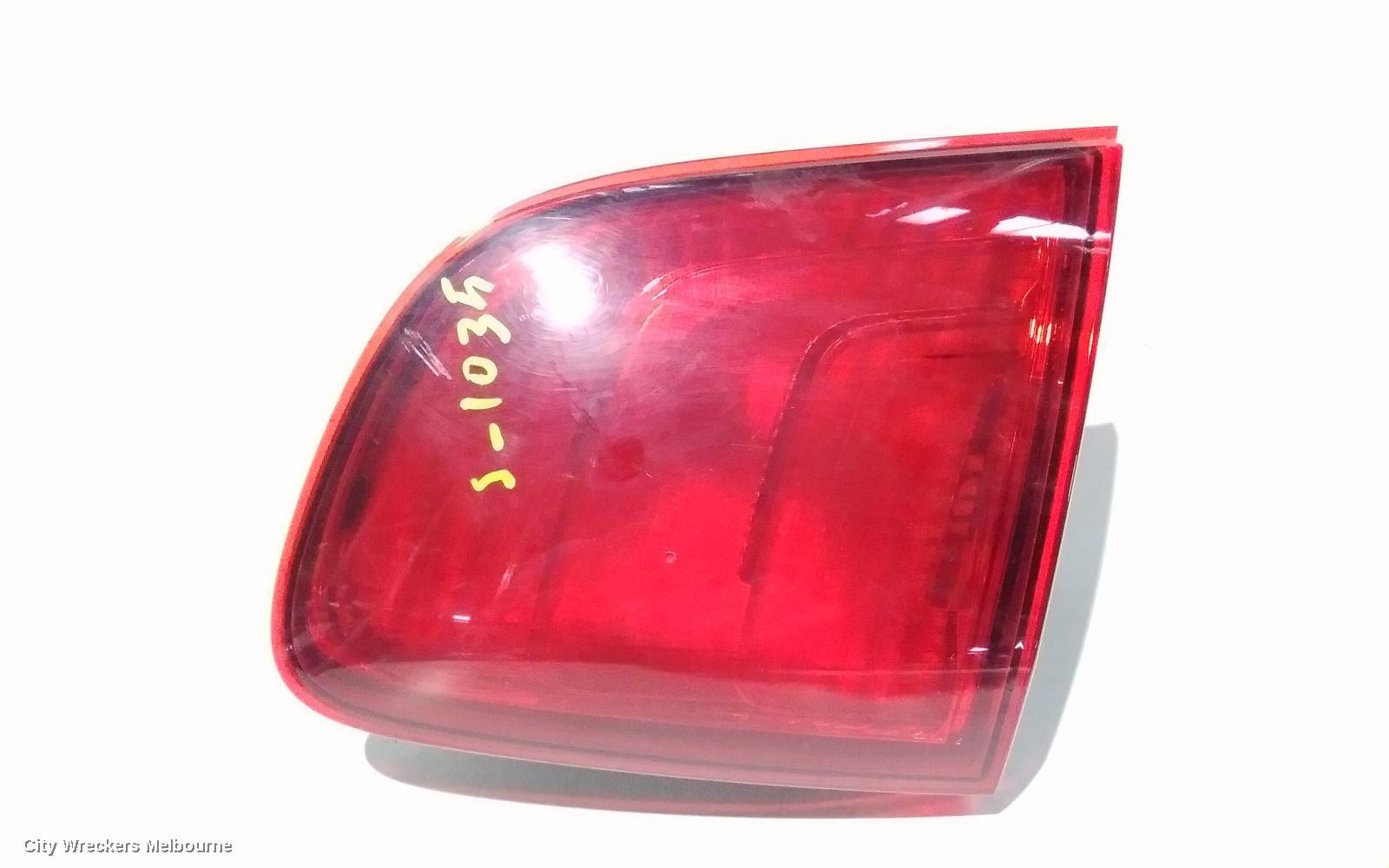 PEUGEOT 4008 REAR GARNISH, TAILGATE LAMP (RH SIDE), 06/2012 - 12/2017