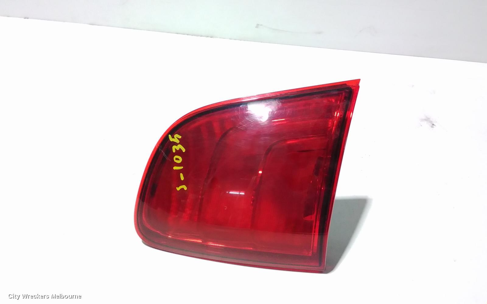 PEUGEOT 4008 REAR GARNISH, TAILGATE LAMP (RH SIDE), 06/2012 - 12/2017