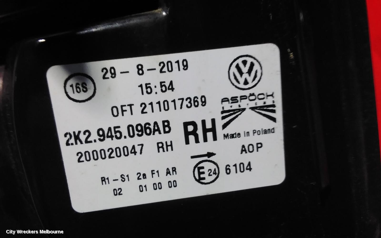 VOLKSWAGEN CADDY RIGHT TAILLIGHT, 2KN, BARN DOOR TYPE, 07/2015 - 02/2021